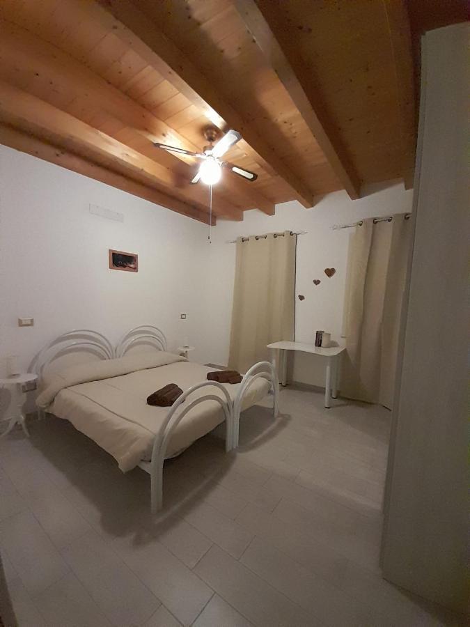 Casa Rosa Dei Venti Leilighet Villa San Pietro Eksteriør bilde
