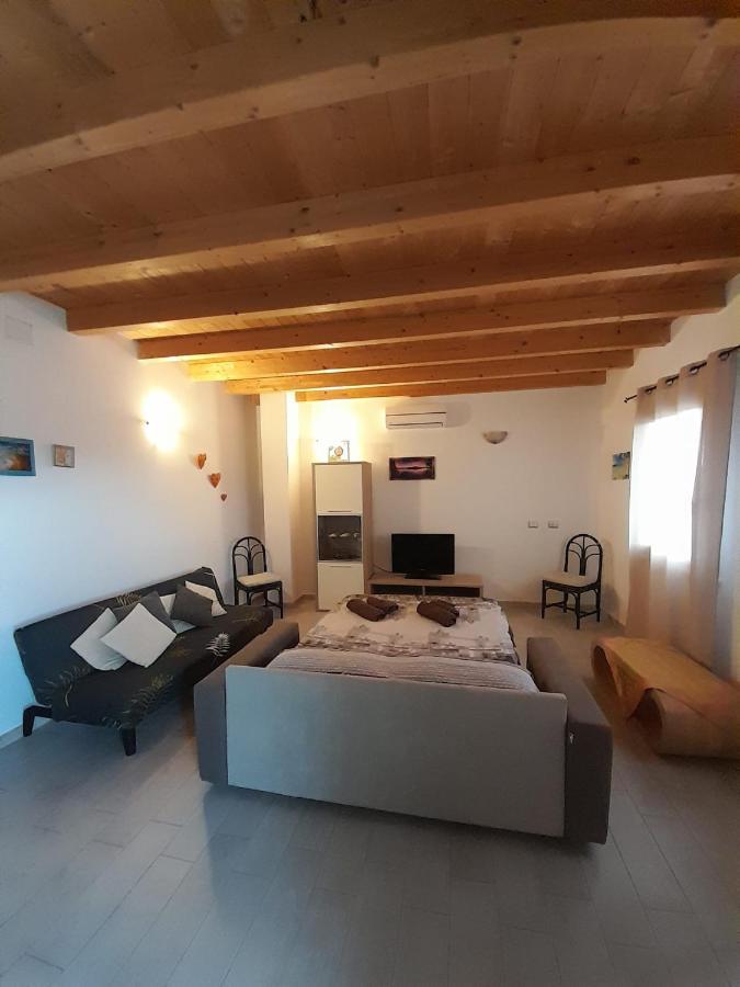 Casa Rosa Dei Venti Leilighet Villa San Pietro Eksteriør bilde